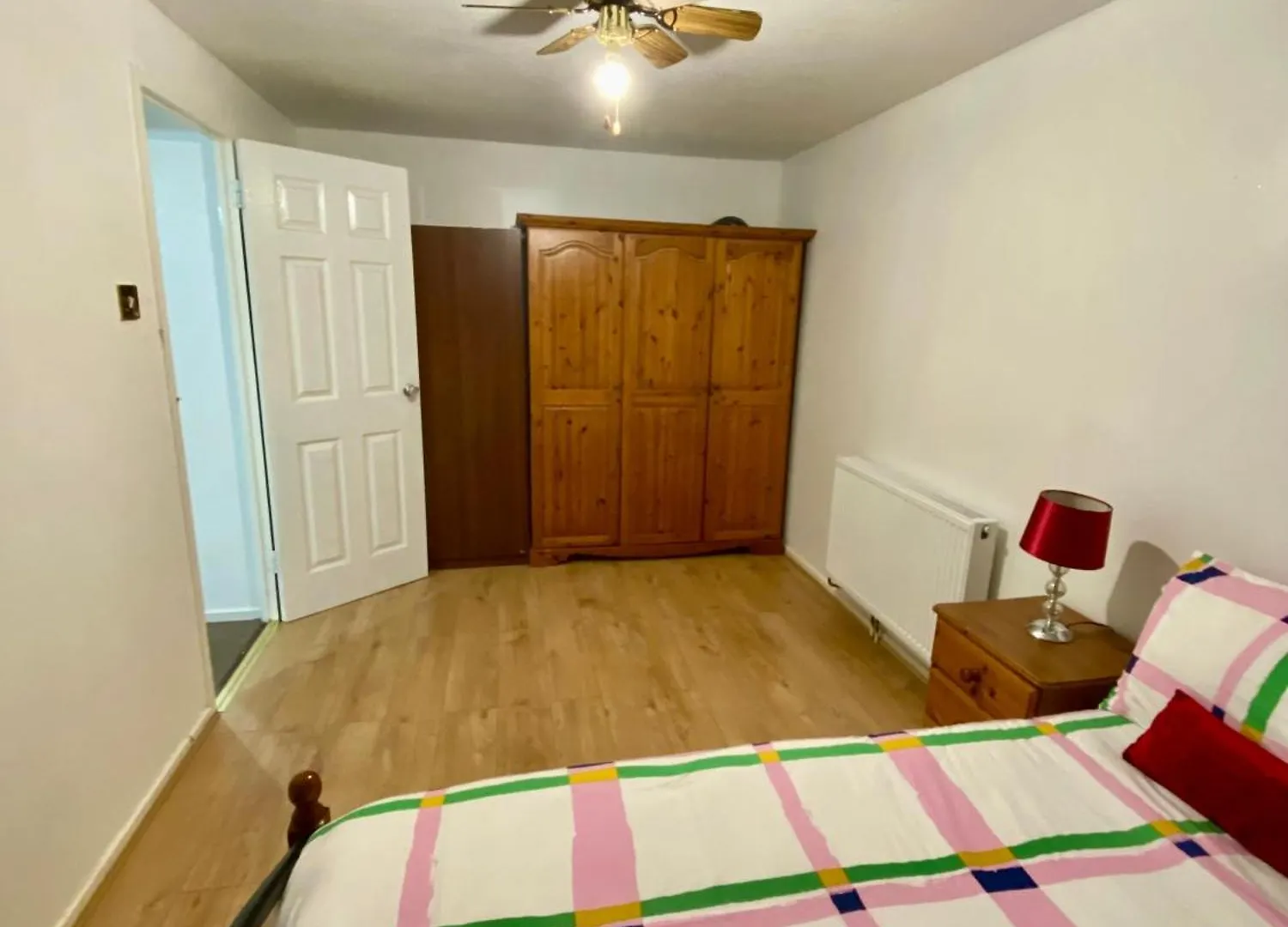 Cosy 3 Bedroom House Near Stratford,Olympic Park, E15 Londra