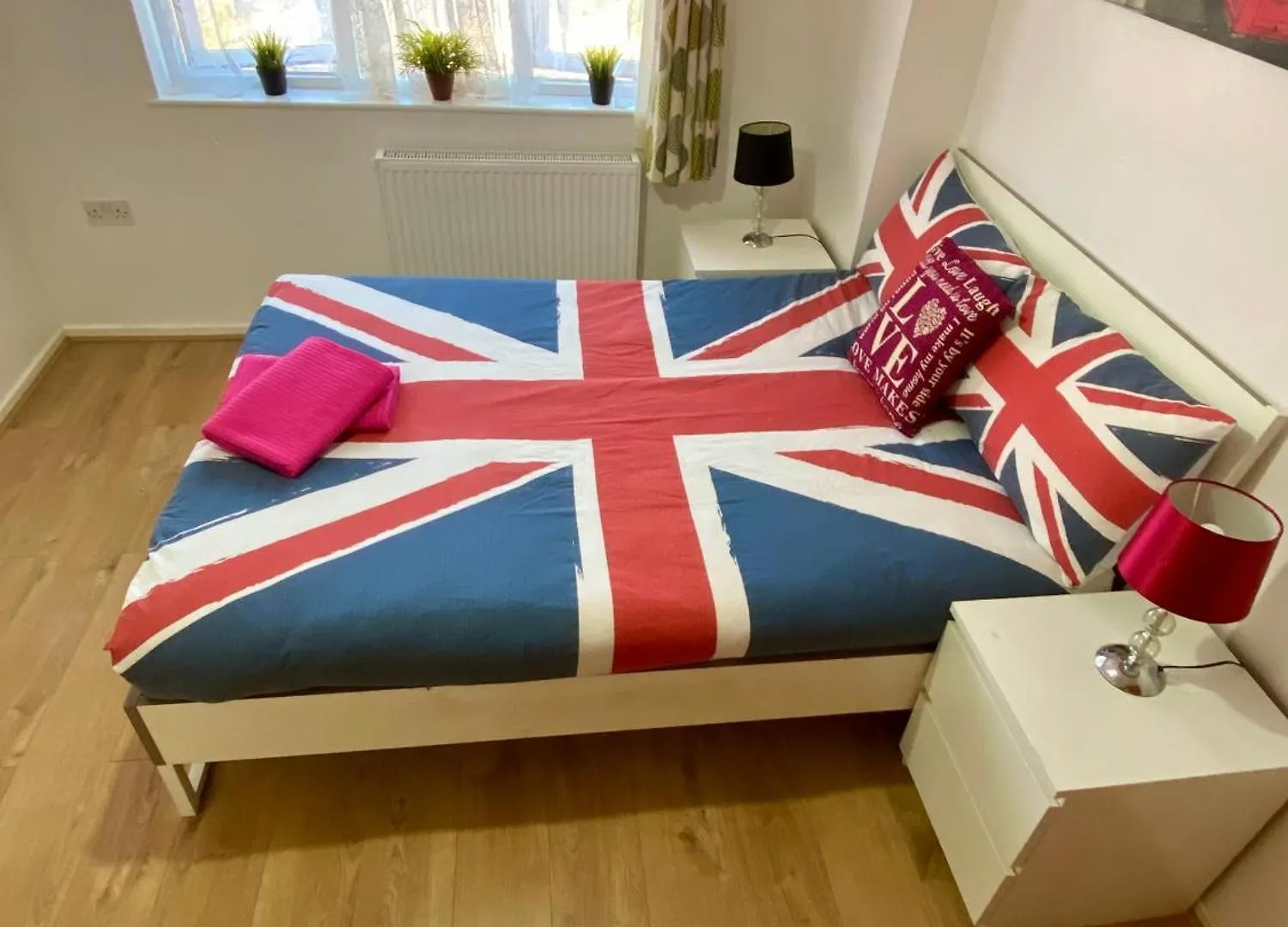 Daire Cosy 3 Bedroom House Near Stratford,Olympic Park, E15 Londra